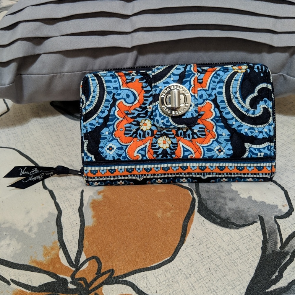 Vera Bradley turn lock wallet